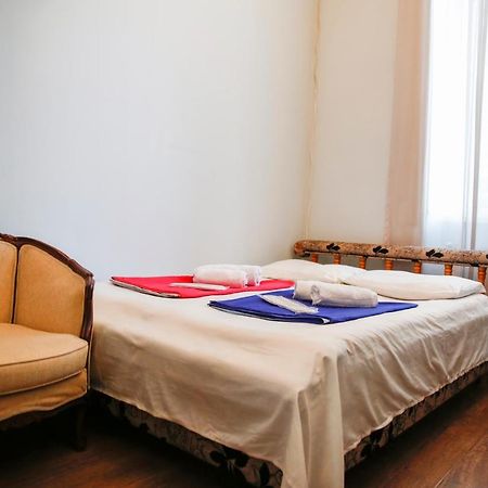 Apartment On Chubinashvili 30 트빌리시 외부 사진