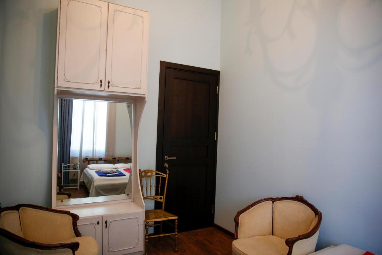 Apartment On Chubinashvili 30 트빌리시 외부 사진