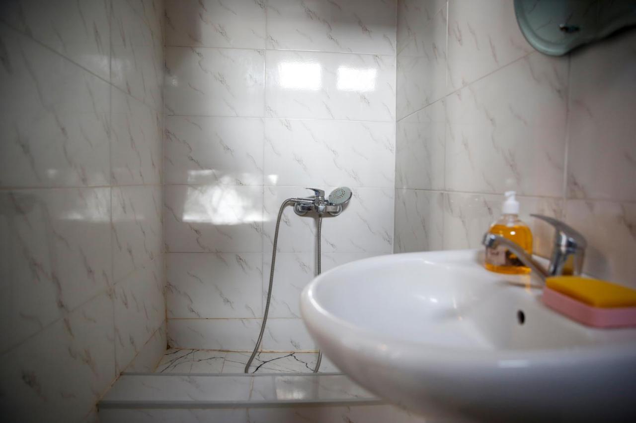 Apartment On Chubinashvili 30 트빌리시 외부 사진